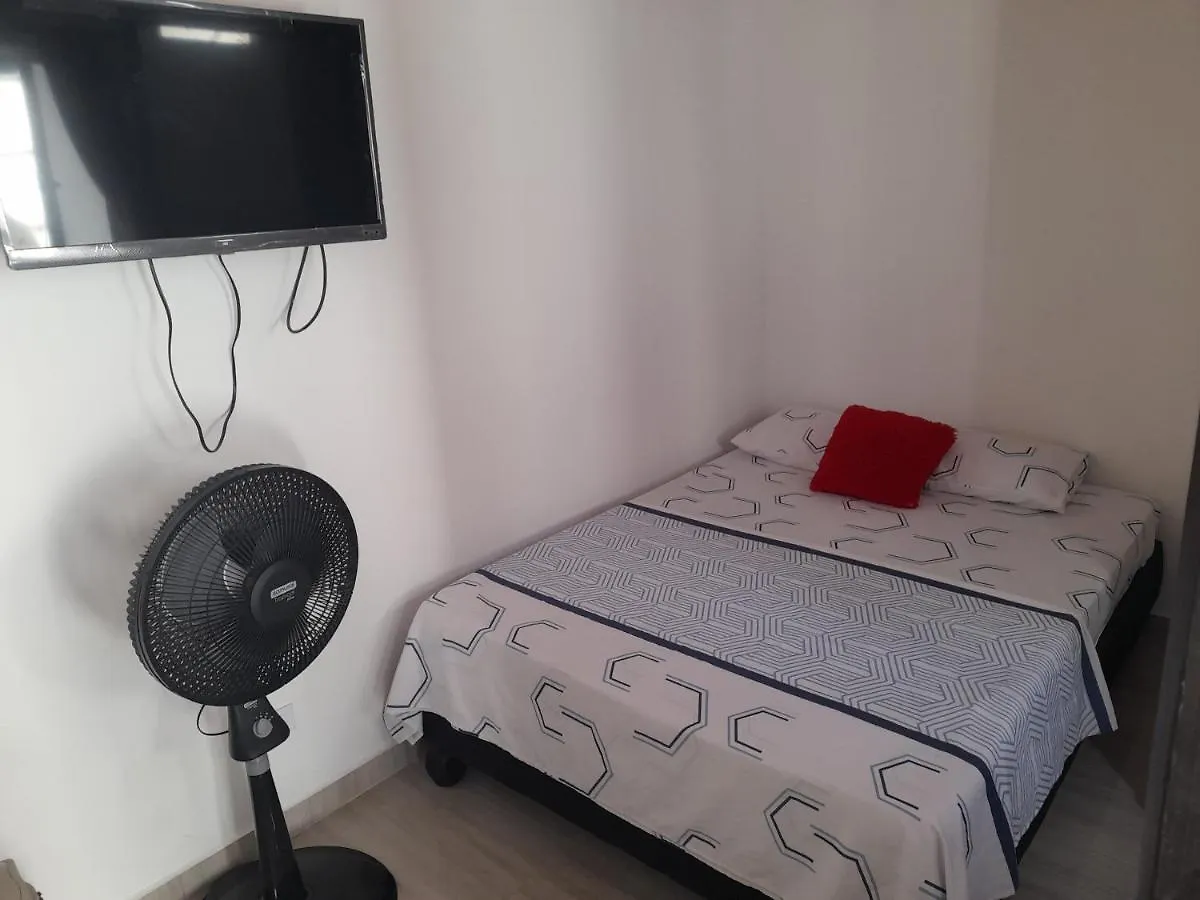 Apartaestudios El Jardin 2 Cali 0*,