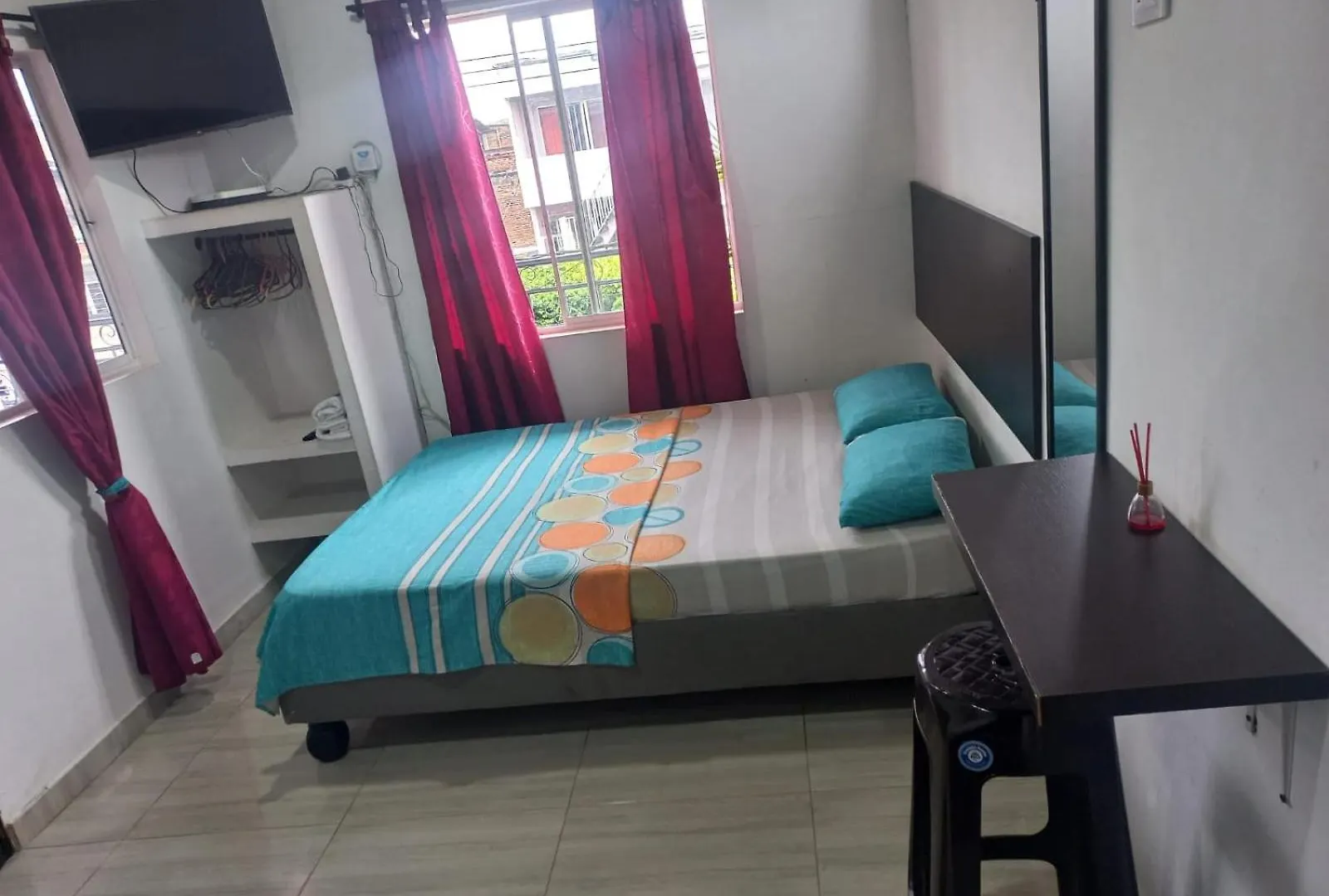 Apartamento Apartaestudios El Jardin 2 Cali